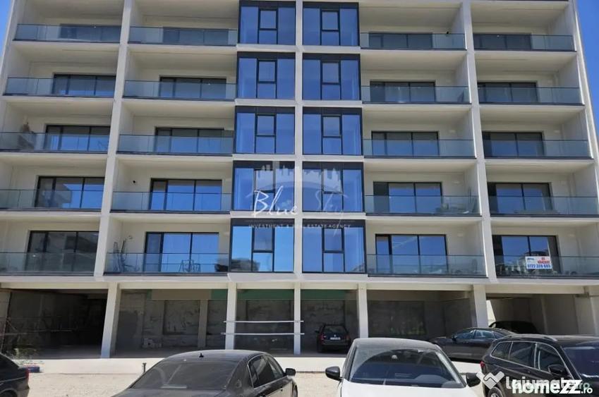 Apartament cu 3 camere decomandat în Mamaia