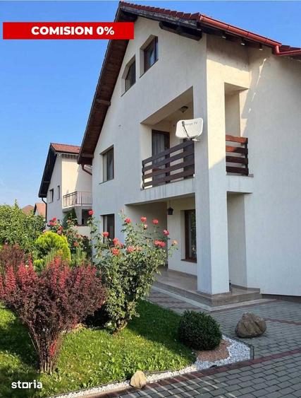 Casă cu 5 camere decomandat cu Canalizare în Șura Mică