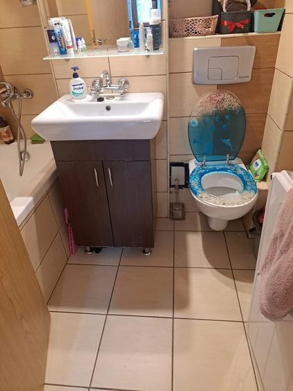 Inchiriez garsoniera in Deva, zona Saturn (Politie), decomandata, situata pe mijloc, etaj 2, - 1
