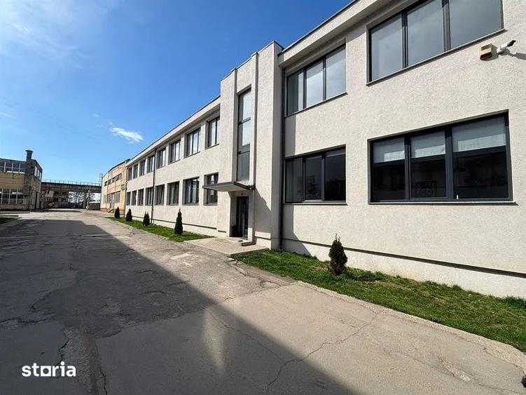 Spațiu comercial, de 1 mp, în Central
