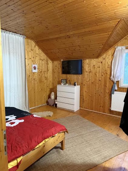 Casă cu 3 camere în Central