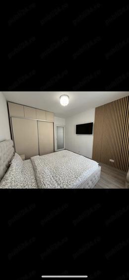 Apartament cu 3 camere decomandat în Lenin Sud