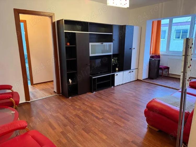 Apartament cu 2 camere decomandat, mobilat în Dâmbul Rotund