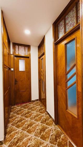 Apartament cu 4 camere decomandat în Central