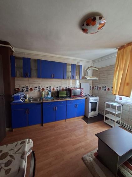 Apartament cu 2 camere decomandat în 9 Mai