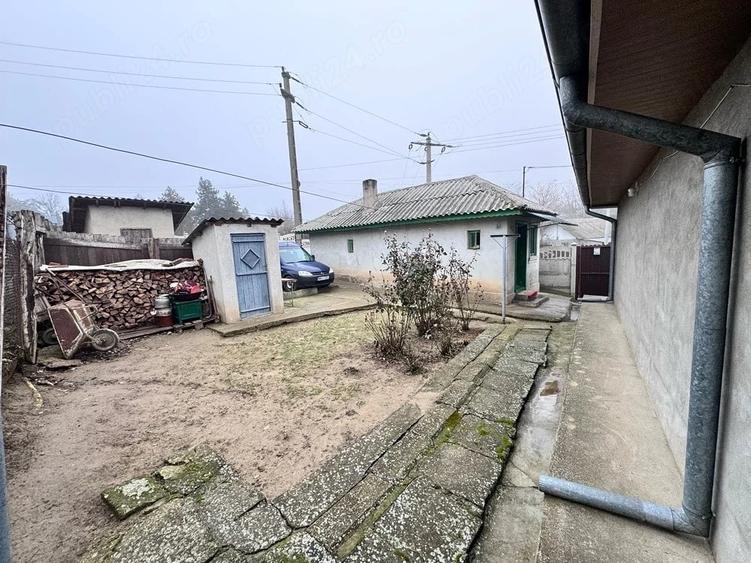 Casă cu 2 camere cu Teren 600 Mp în Central