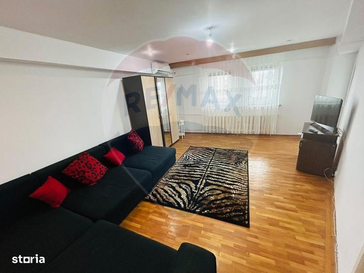 Apartament cu 2 camere decomandat în Calea București