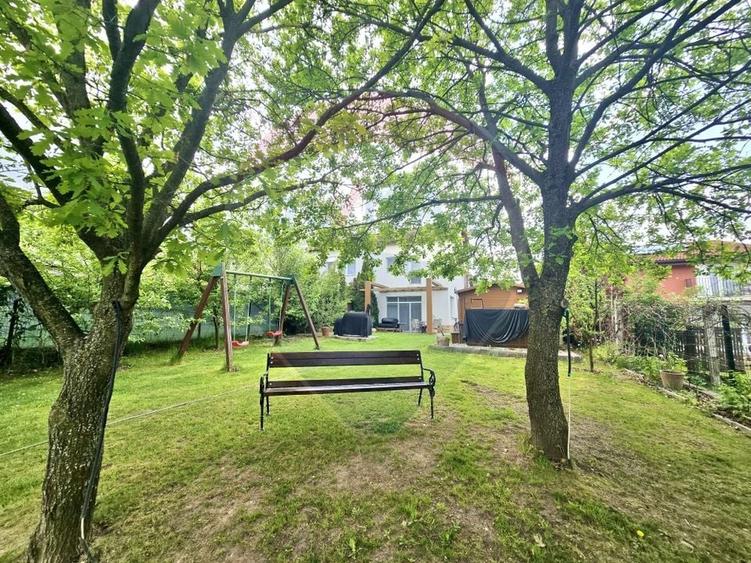 Duplex cu 5 camere cu Teren 578 Mp în Gilău