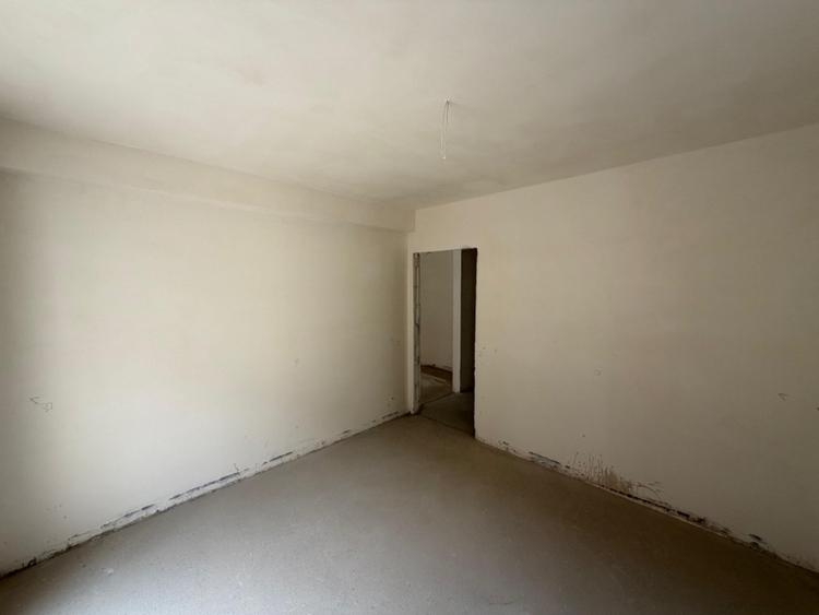 Apartament 3 camere, 61,63 mp, zona Porii - 1