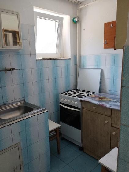 Garsonieră decomandată în Zahana