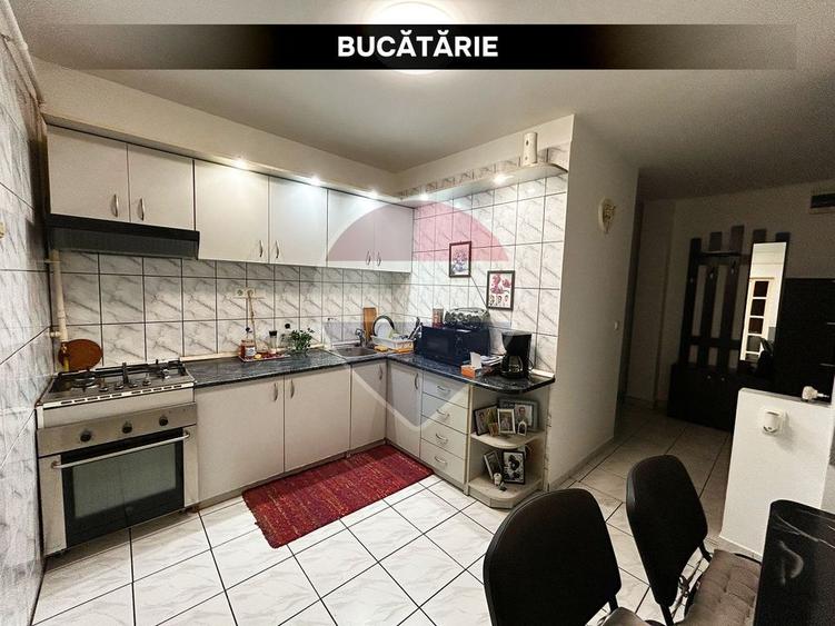 Apartament cu 3 camere decomandat în Bogdan Vodă