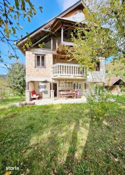 Casa de vacanta cu potential Muncel, jud Alba la o ora de Cluj-Napo - 2