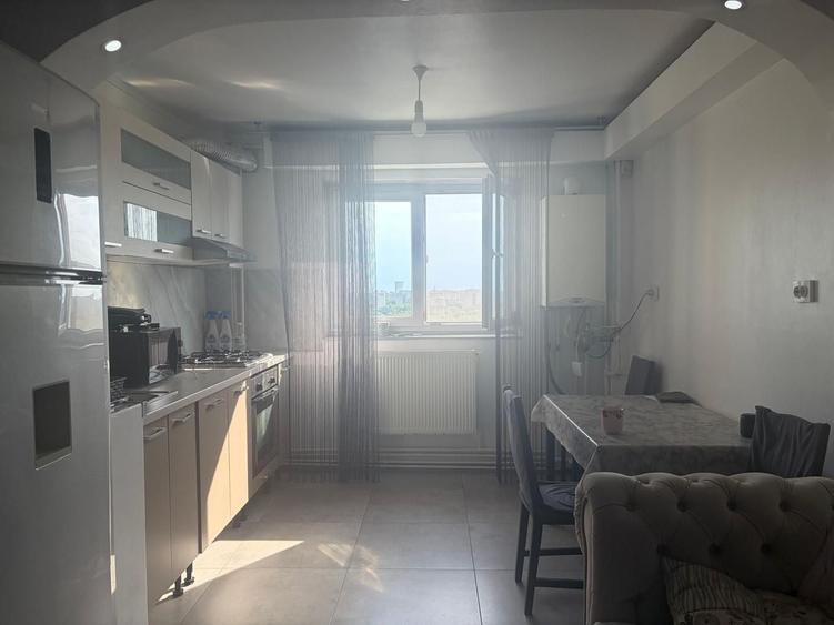 Apartament cu 2 camere decomandat în Alexandru Obregia