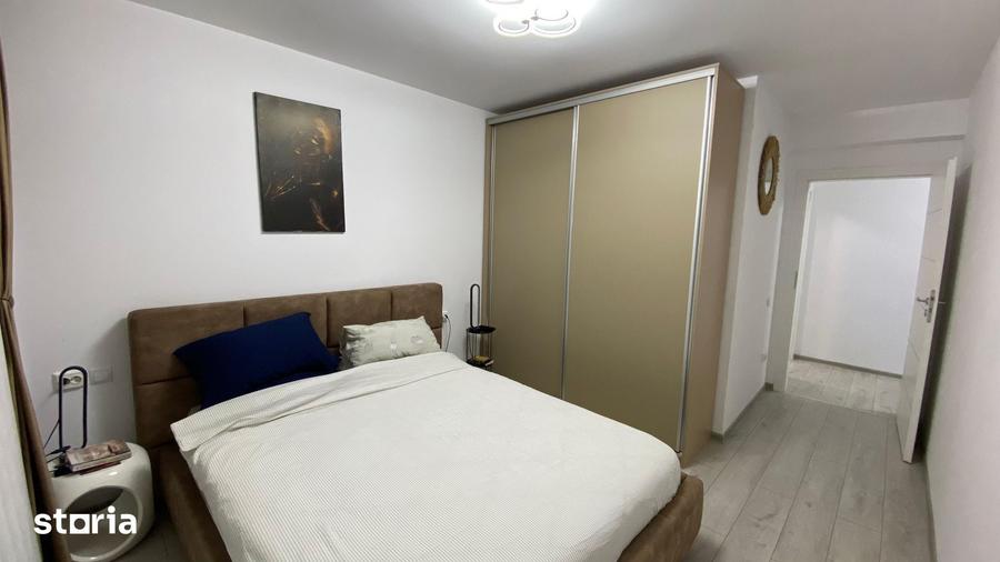 Apartament cu 3 camere semidecomandat în Lazaret