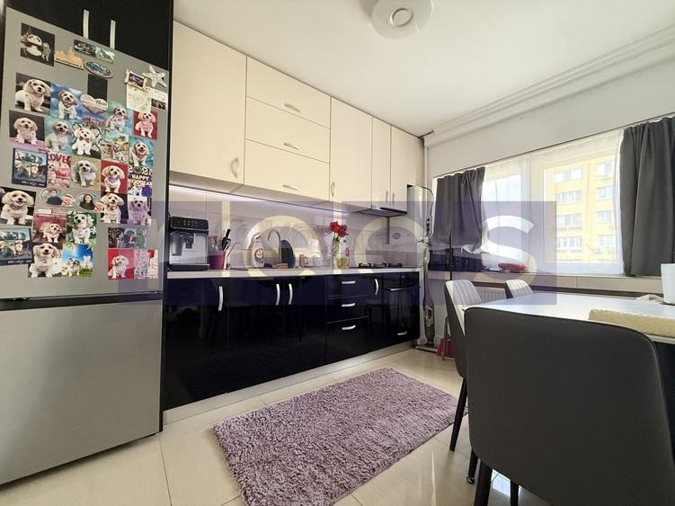 Apartament cu 3 camere decomandat, mobilat în Titan