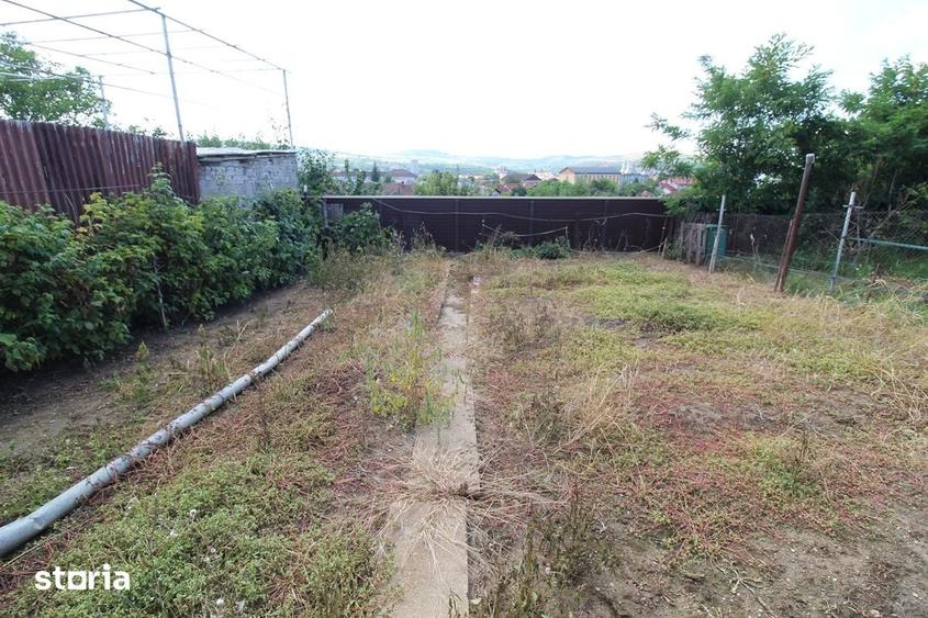Casă cu 5 camere cu Teren 541 Mp în Hunedoara