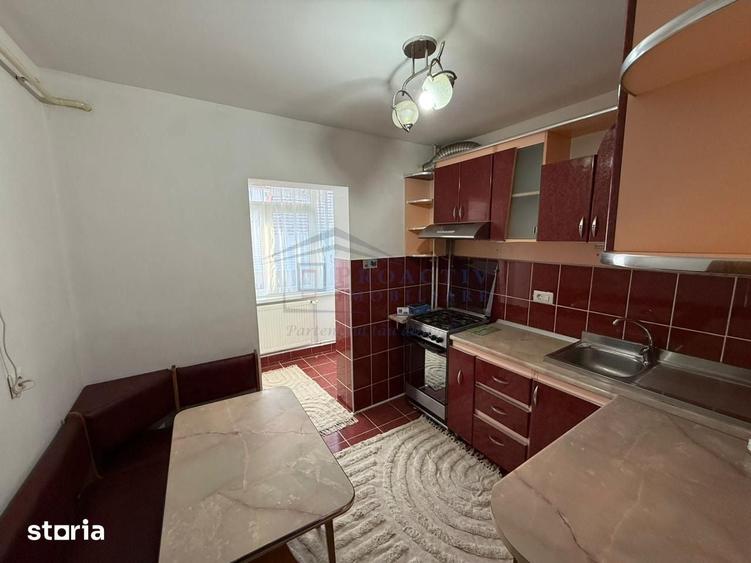 Apartament cu 3 camere decomandat în Obcini