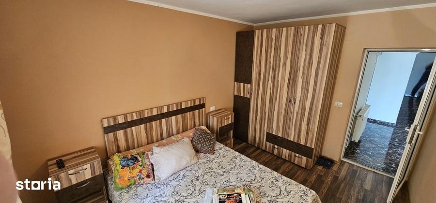 Casă cu 3 camere cu Teren 544 Mp în Central