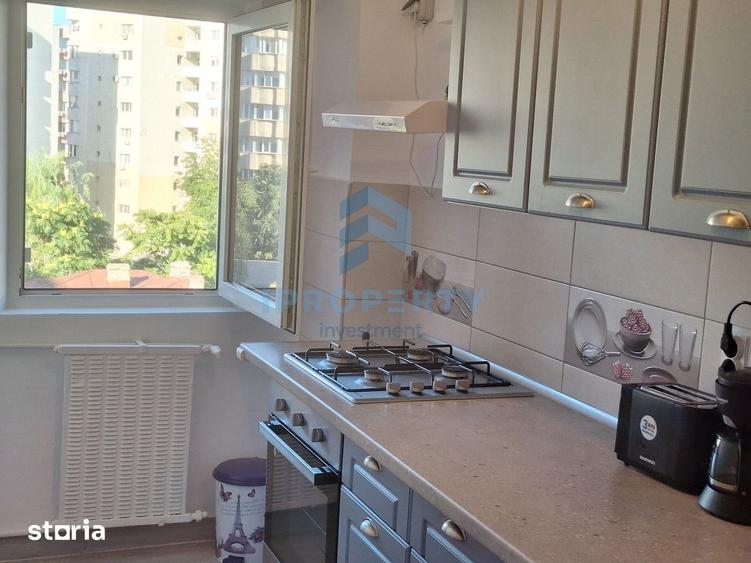 Garsonieră decomandată, mobilată în Vitan