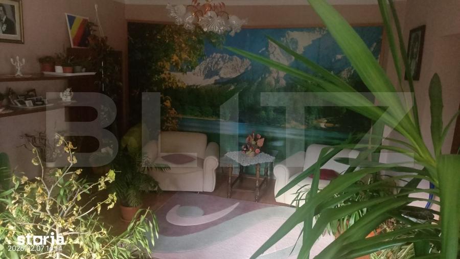 Casă cu 4 camere cu Teren 1900 Mp în Petelea