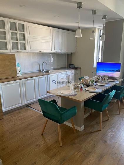Apartament cu 2 camere semidecomandat, mobilat în Grozăvești