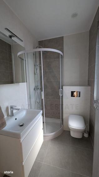 Apartament cu 3 camere în Calea Dumbrăvii