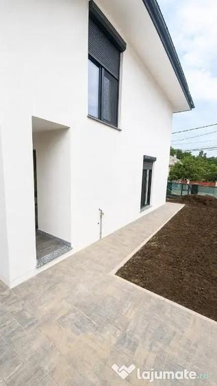 Vila de LUX din 2026 la Cheie in Burdujeni - 8