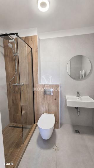 Apartament cu 3 camere în Tractorul