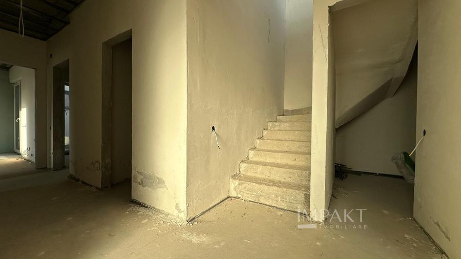 Duplex cu 4 camere cu Canalizare în Feleacu