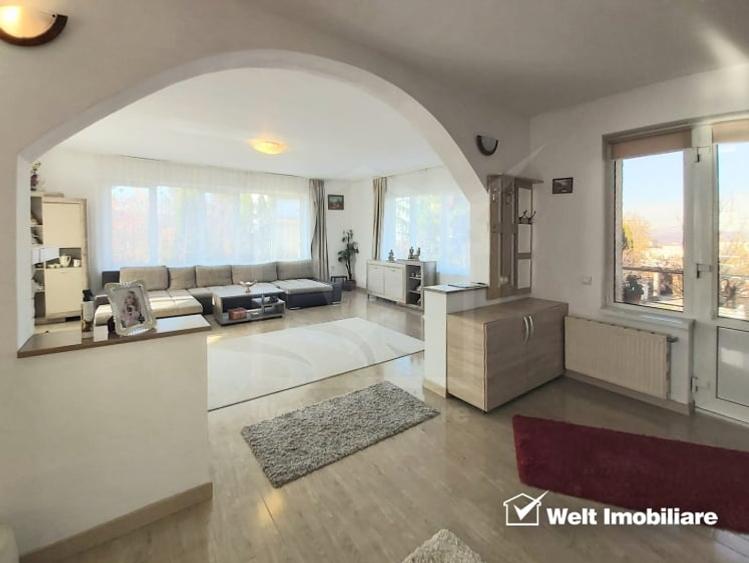 Casă individuală cu 6 camere cu Piscina în Zorilor