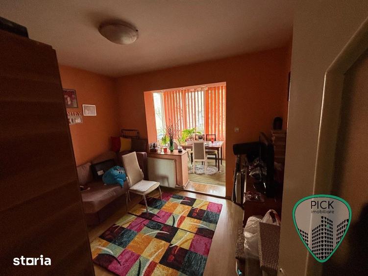Apartament cu 3 camere decomandat în Tudor