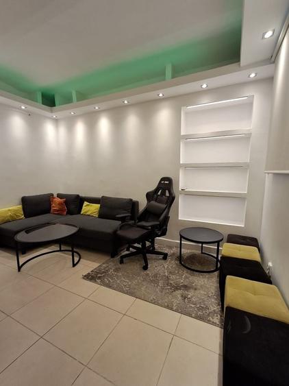 Apartament cu 2 camere semidecomandat în Moșilor
