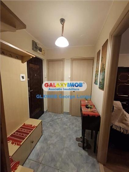 Apartament cu 2 camere decomandat în Drumul Taberei