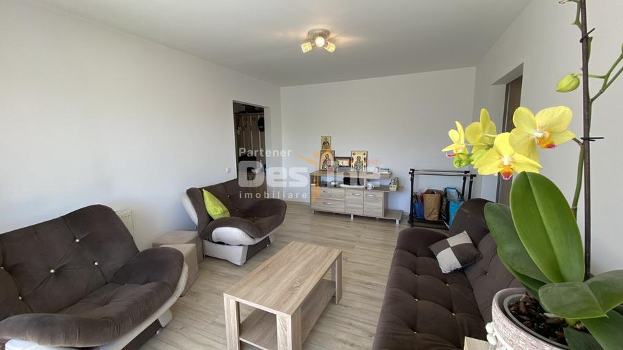 Apartament cu 2 camere semidecomandat în Astra