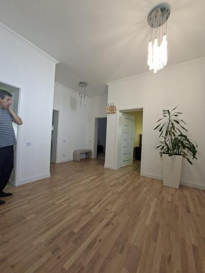 Mogosoaia casa eleganta,f bine compartimentata in ce mai buna zona linga frf - 3