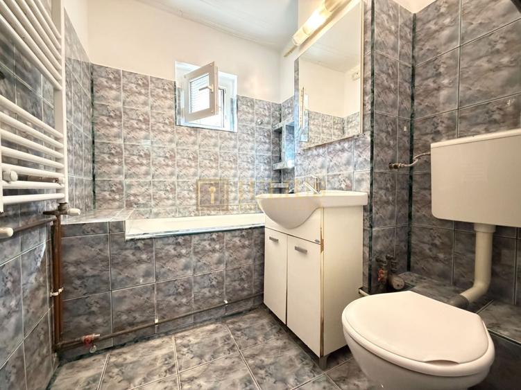 Apartament cu 3 camere decomandat, mobilat în Soarelui