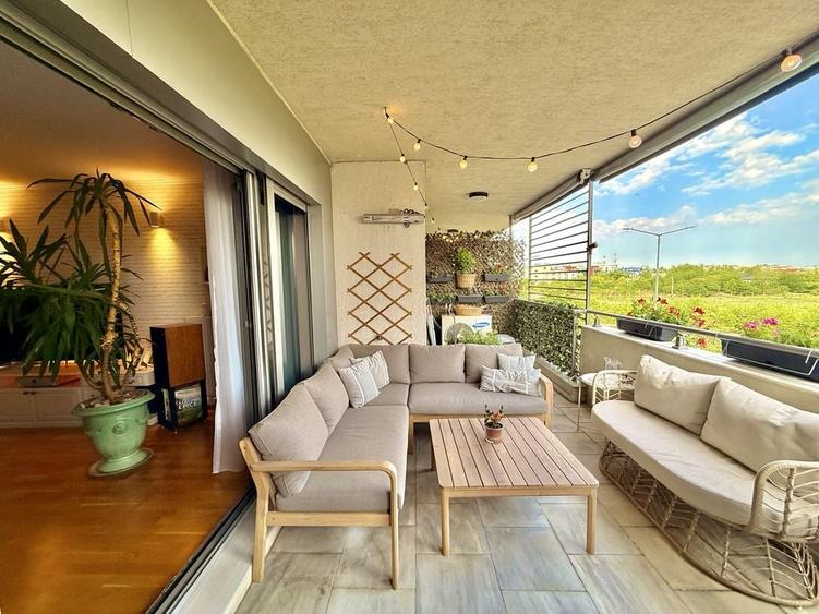 Apartament cu 3 camere în Sud