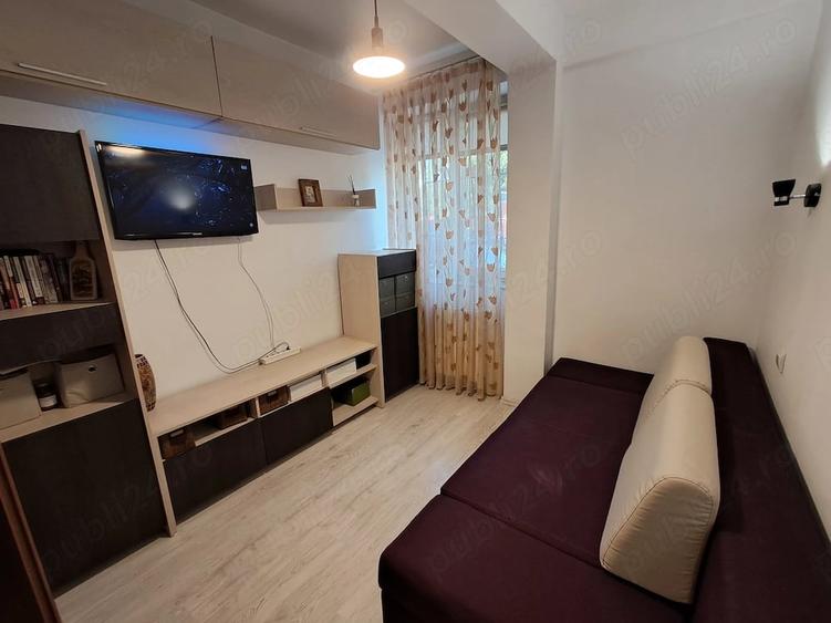 Apartament cu 2 camere decomandat în Apărătorii Patriei