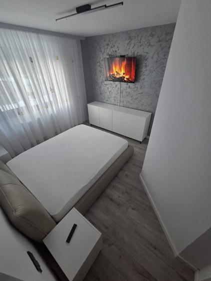 Apartament cu 2 camere decomandat în Platoul Izvor