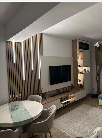 Apartament cu 3 camere decomandat în Prelungirea Ghencea