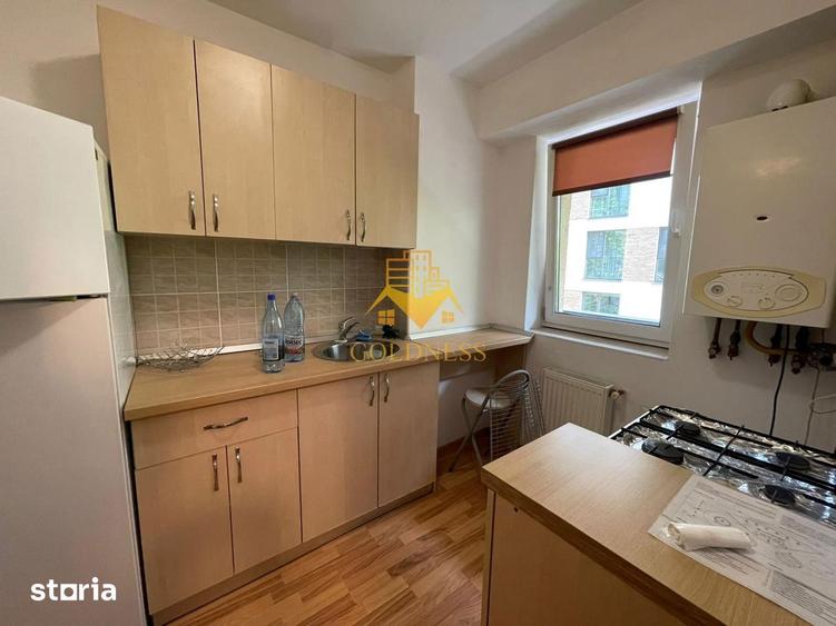Apartament cu 2 camere, mobilat în Între Lacuri