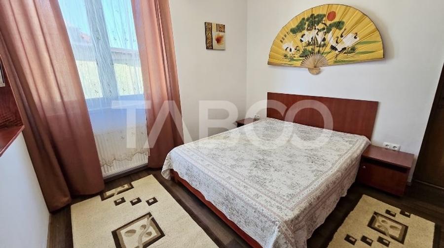 Apartament cu 3 camere decomandat, mobilat în Turnișor