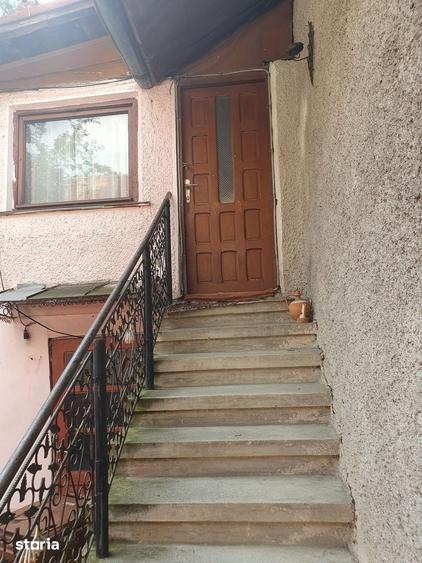 Casă cu Teren 327 Mp în Central