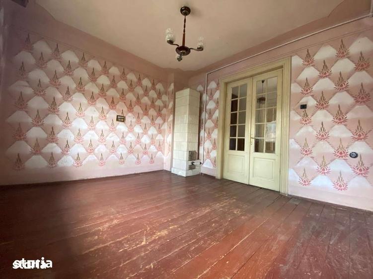 Apartament cu 3 camere în Decebal