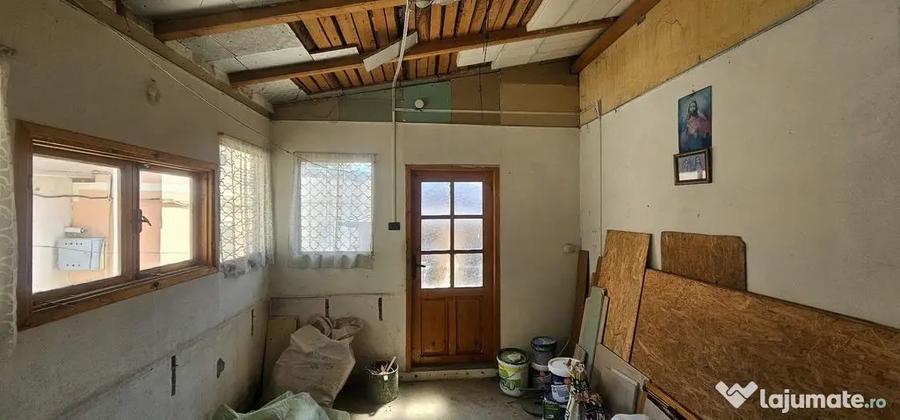 Casă cu 2 camere cu Teren 94 Mp în Gării