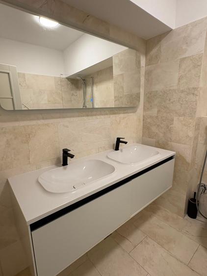 Apartament cu 3 camere nedecomandat în Copou