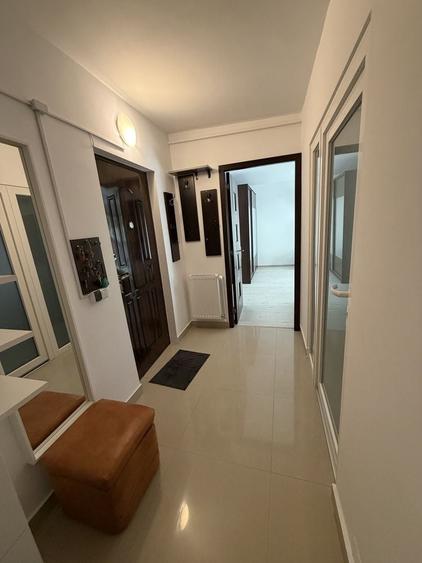 2 camere Otopeni central, renovat, prima inchiriere - 3