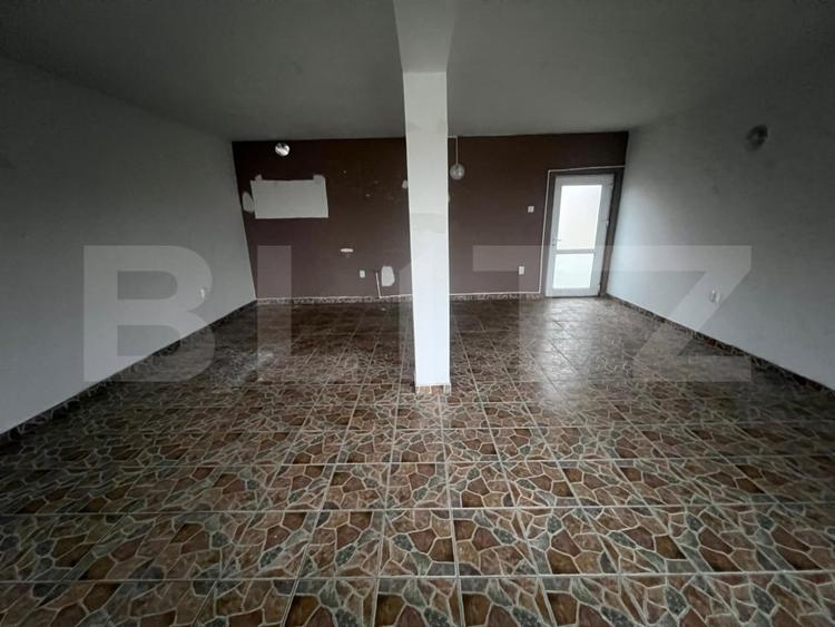 Spațiu comercial, de 55 mp, în Exterior Est