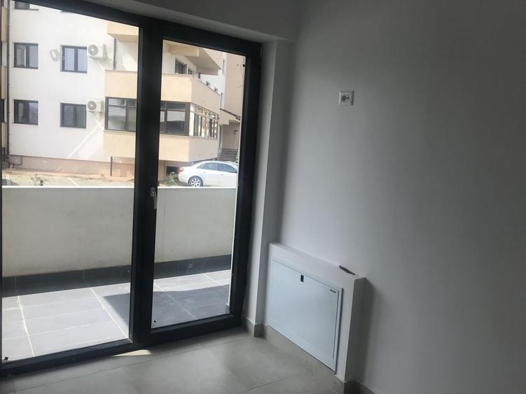 Apartament cu 2 camere decomandat în Ostroveni