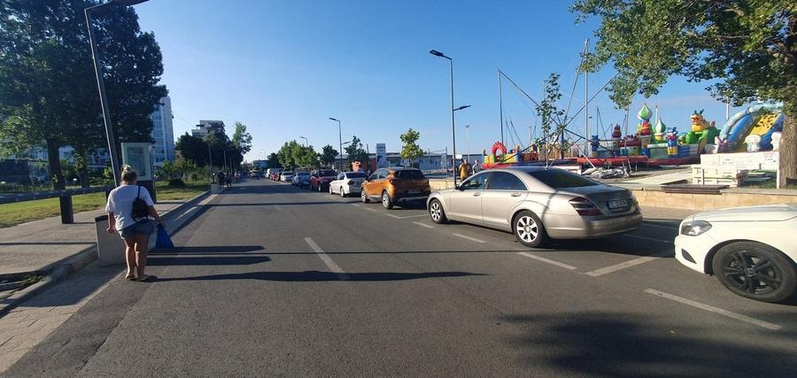 Teren Construcții intravilan de 1000 mp, în Faleza Nord
